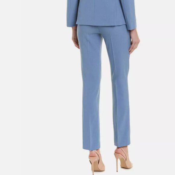 New with Tags Tahari 2 Piece Pant Suit in Blue Ice Size 18W One Button Coat - Picture 4 of 4